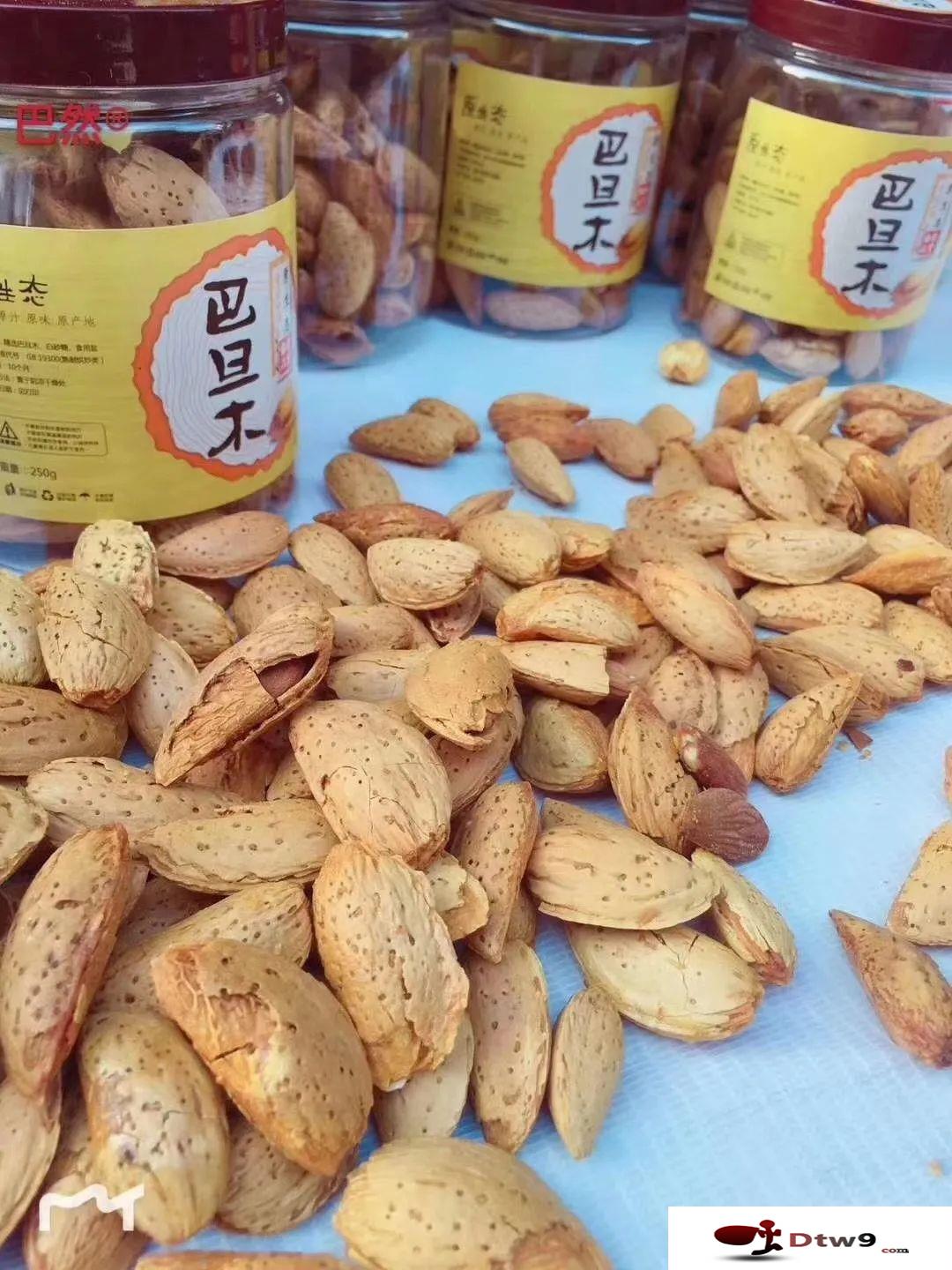 冬季擺地攤賣食品干貨，年貨網(wǎng)紅零食貨源批發(fā)