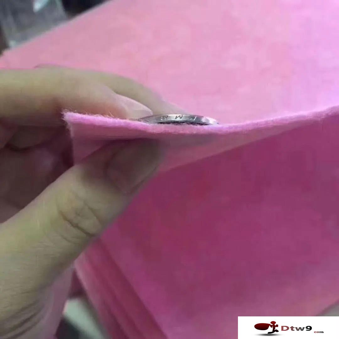 擺地攤賣廚房用品貨源，不銹鋼餐具_(dá)炒鍋_蒸菜器_椰殼抹布批發(fā)