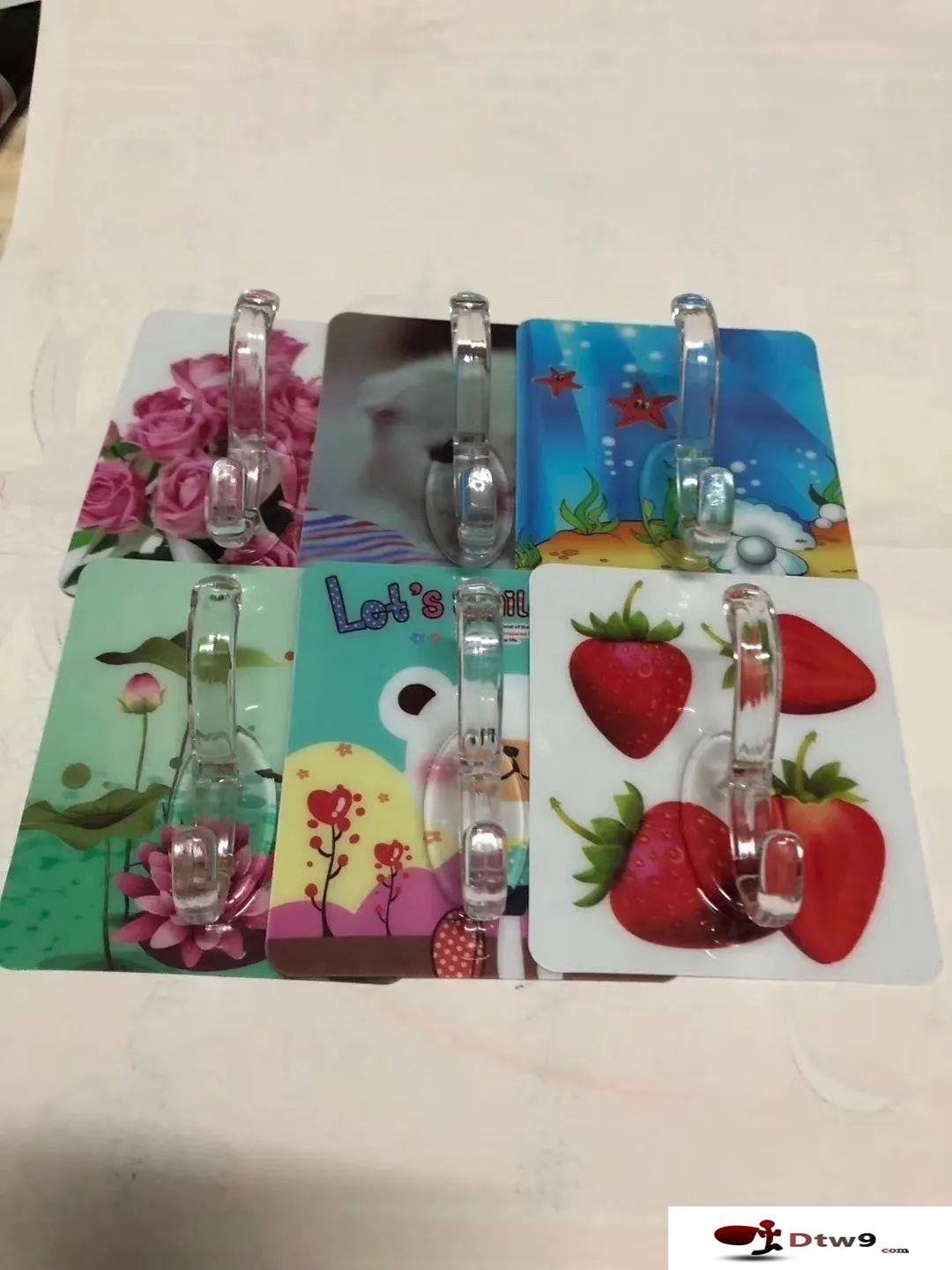 秋天擺地?cái)傎u什么百貨好賺錢？椰殼抹布，掛鉤，牛筋梳等2元3元百貨貨源