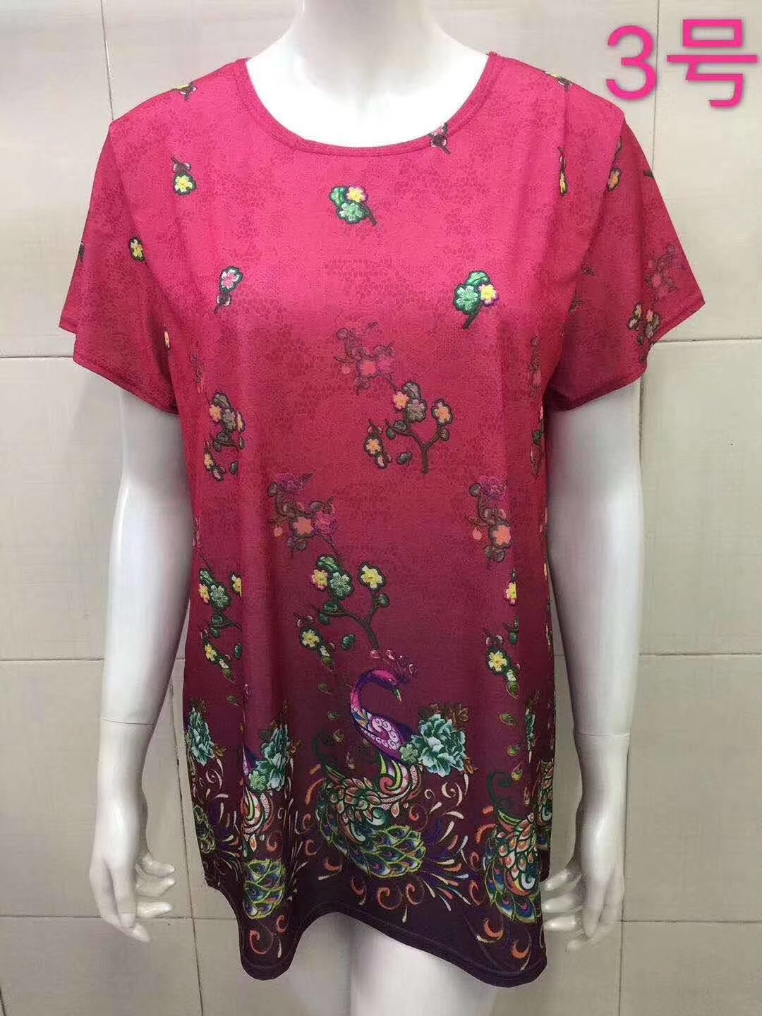 擺地攤中老年服裝女款珍珠紗短袖批發(fā)